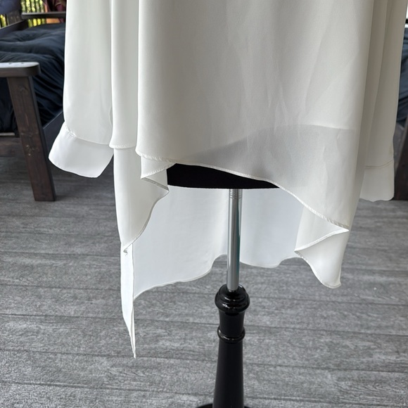 Joseph Ribkoff | Hi- Low Asymmetrical Blouse - Picture 3 of 6